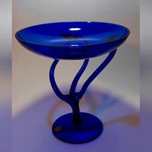 8" Fistek Glass Art Glass Gelly Fish Vase cobalt blue